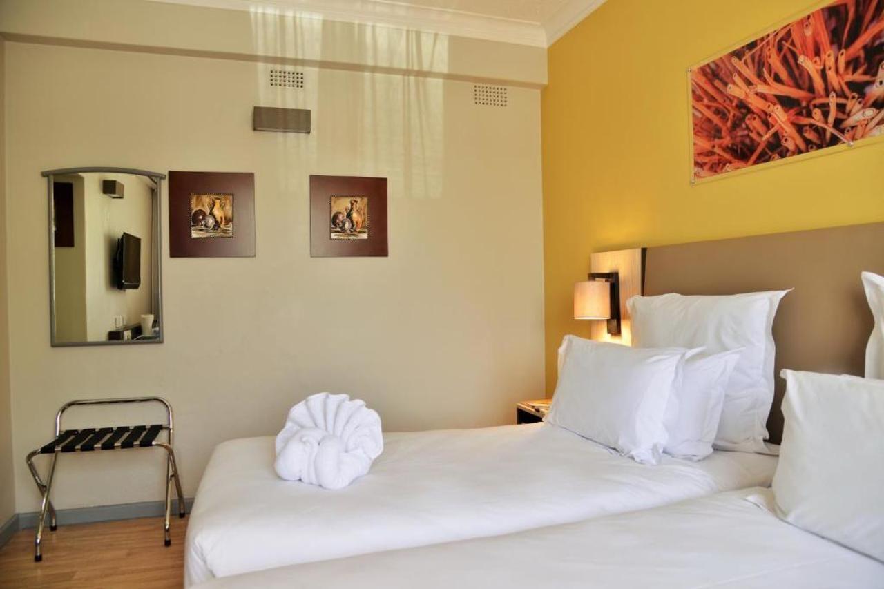 Cresta Oasis Hotel Harare Exteriér fotografie
