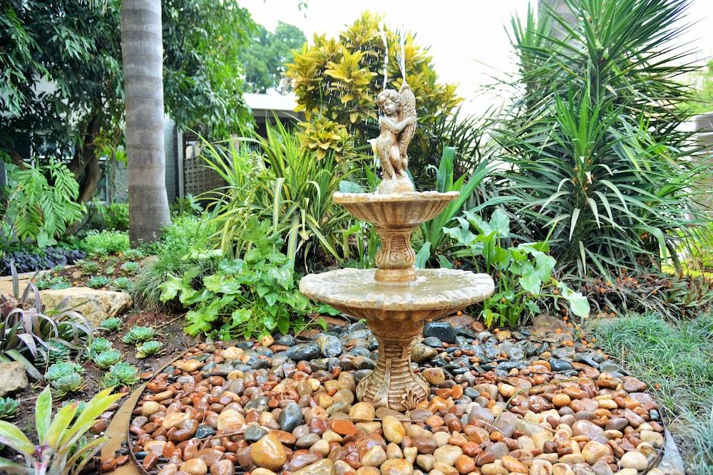 Cresta Oasis Hotel Harare Exteriér fotografie