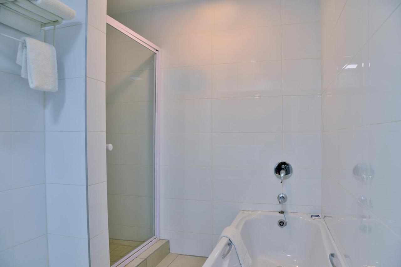 Cresta Oasis Hotel Harare Exteriér fotografie