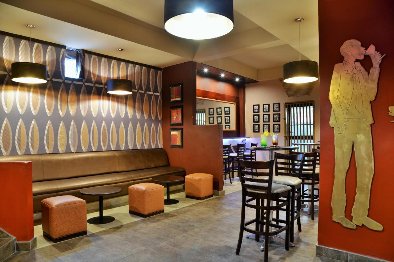 Cresta Oasis Hotel Harare Exteriér fotografie
