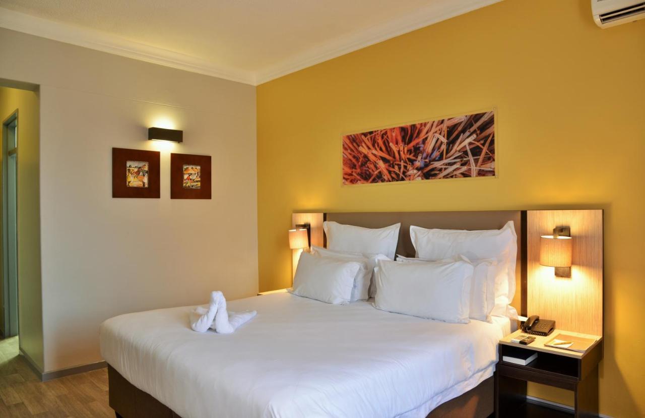 Cresta Oasis Hotel Harare Exteriér fotografie
